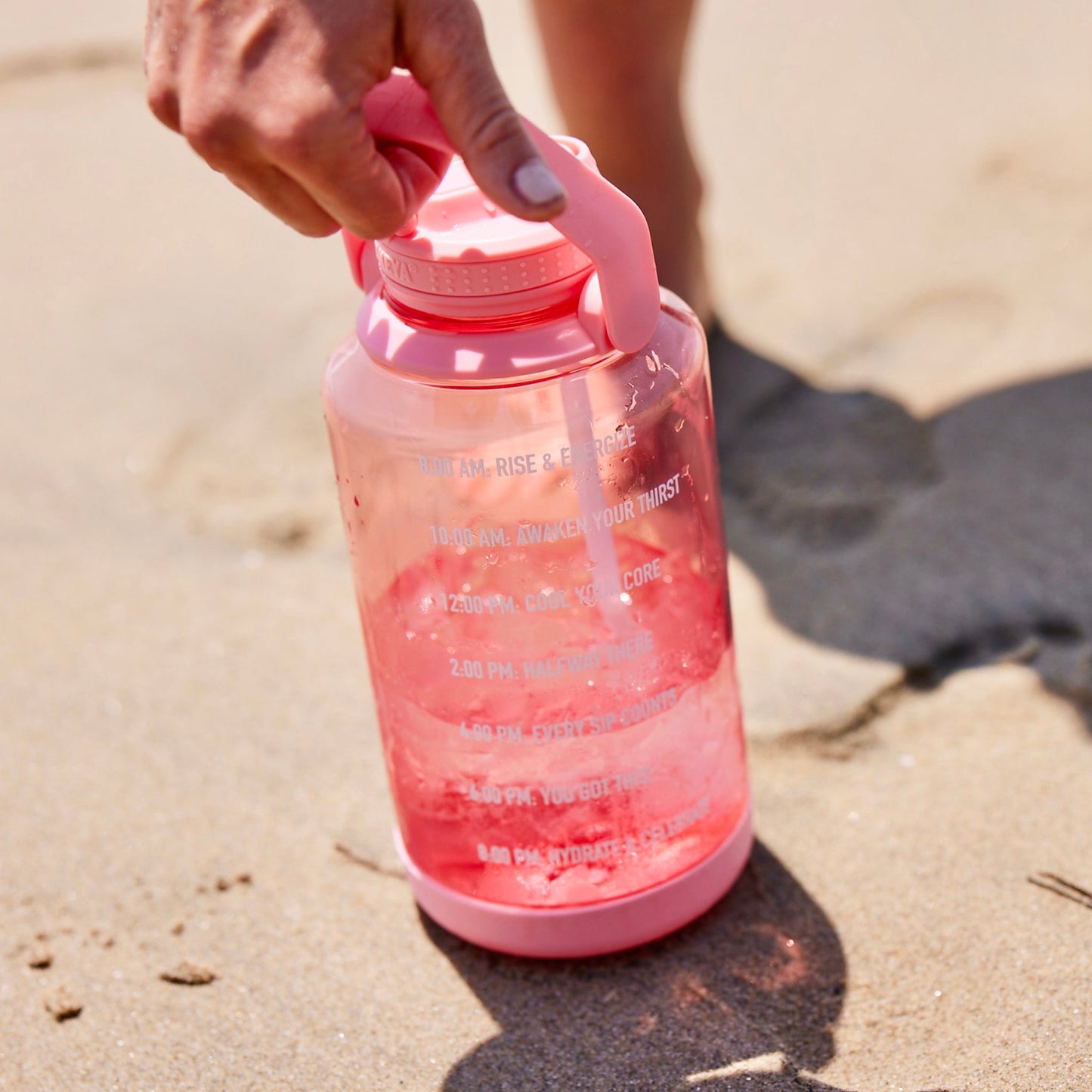 64oz Flutter Pink
